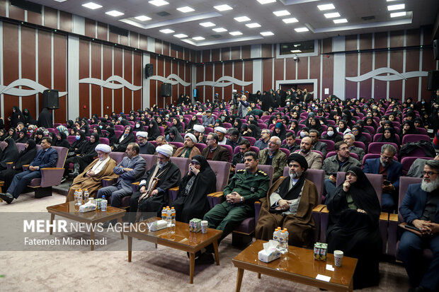 مراسم اولین سالگرد شهیده فائزه رحیمی