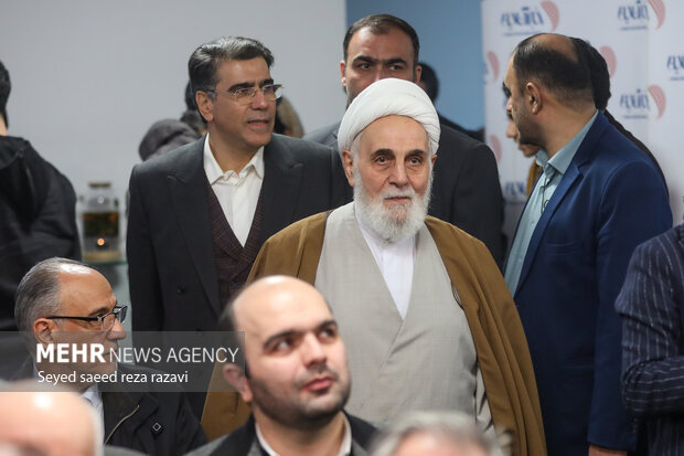 رونمایی از کتاب «آفاق دانایی» 19
