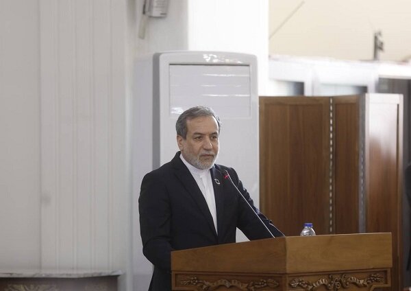 Irakçi: Diplomasi, direniş mektebinin bir parçasıdır Irakçi: Diplomasi, direniş mektebinin bir parçasıdır