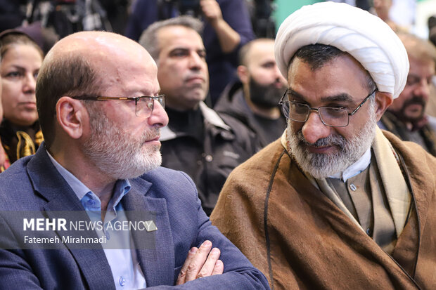 سومین نمایشگاه دستاوردها و ظرفیتهای شرکتهای دانشبنیان و خلاق 10