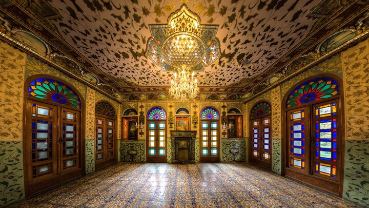 نمایش فرشهای کاخ گلستان و برگزاری جشن دیگان نمایش فرشهای کاخ گلستان و برگزاری جشن دیگان