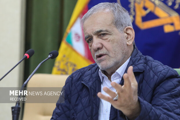 بازدید رئیس جمهور از دانشگاه جامع امام حسین (ع) بازدید رئیس جمهور از دانشگاه جامع امام حسین (ع)