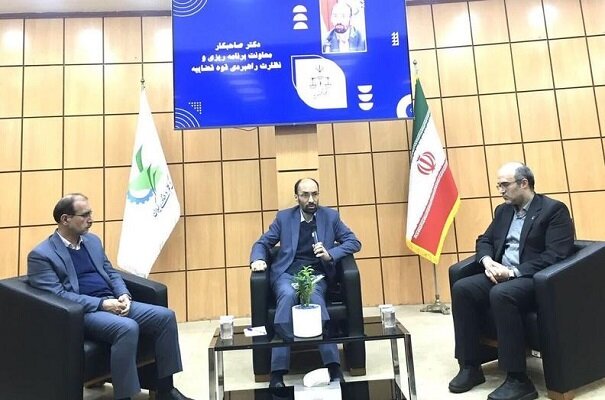 شرکتهای دانشبنیان در انعقاد قراردادها از مشاوره حقوقی بهرهمند شوند