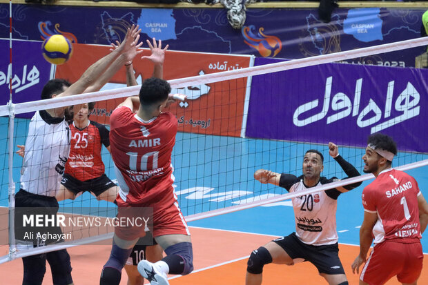 لیگ برتر والیبال - شهرداری ارومیه و گیتی پسند اصفهان 17