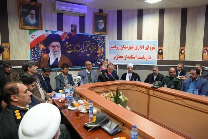 احیای واحدهای تولیدی راکد ماموریت ویژه فرمانداران است احیای واحدهای تولیدی راکد ماموریت ویژه فرمانداران است