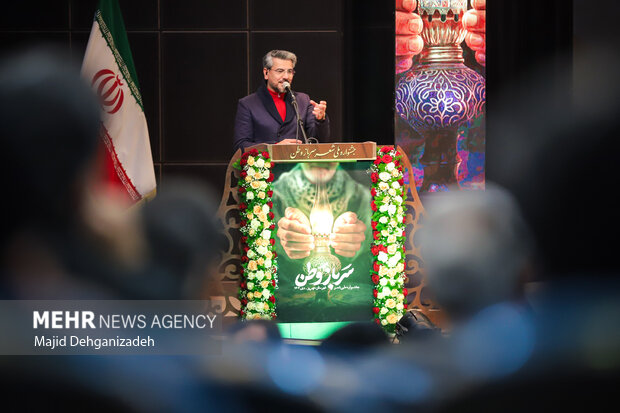 دومین جشنواره ملی شعر سرباز وطن در مهریز