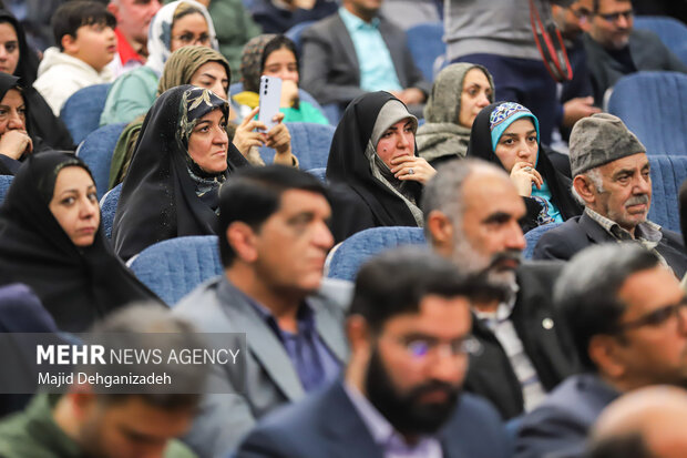 دومین جشنواره ملی شعر سرباز وطن در مهریز