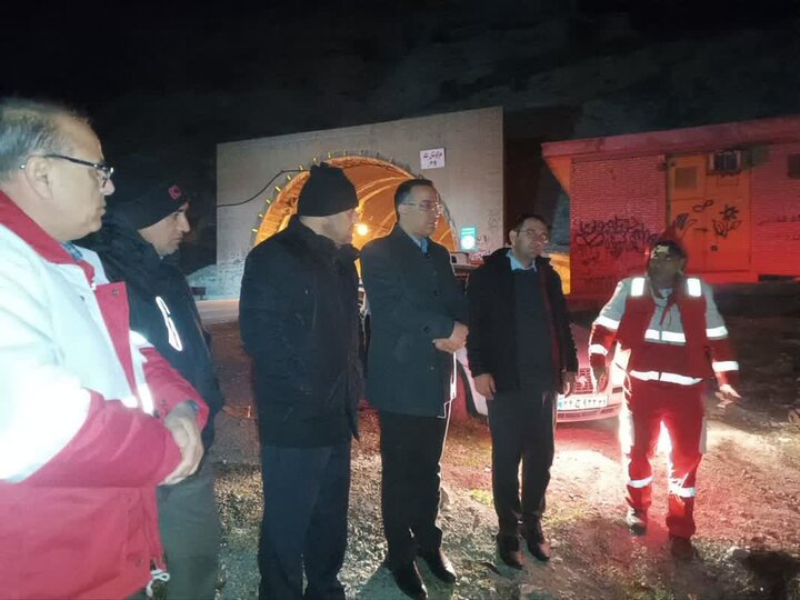 گرفتار شدن ۵ گردشگر در تنگ «هلت» پلدختر گرفتار شدن ۵ گردشگر در تنگ «هلت» پلدختر
