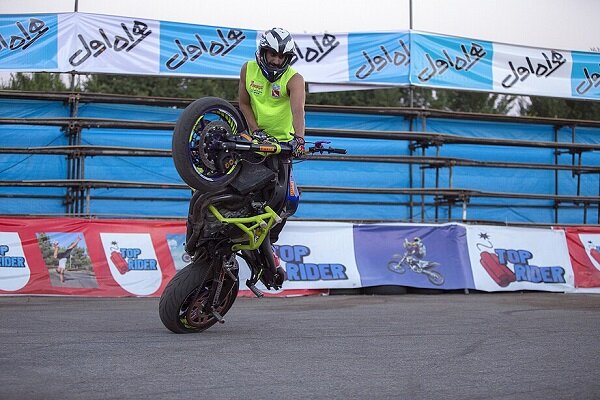 دغدغههای اولین موتورسوار حرکات نمایشی که موتورش برای 20 سال پیش است