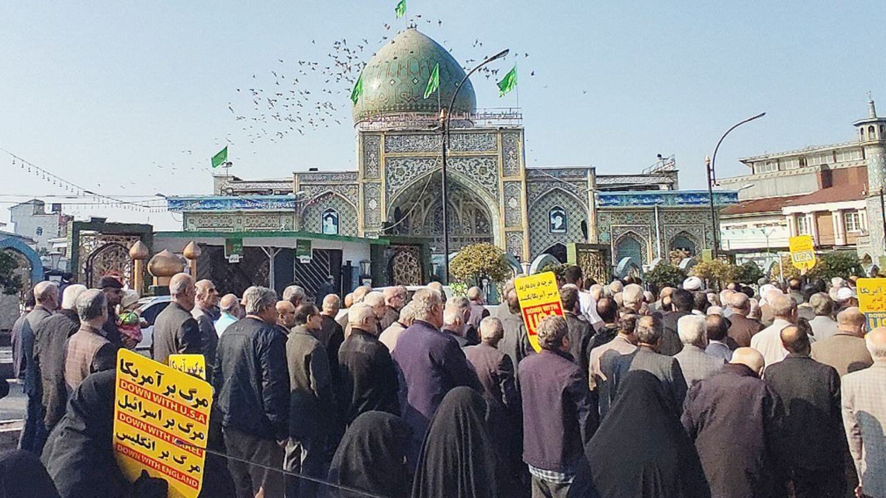 راهپیمایی جمعه خشم در آستانه اشرفیه