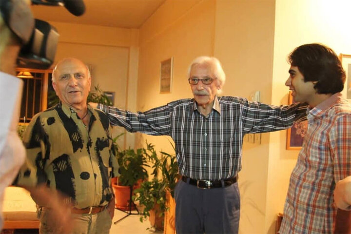 «مدقالچی به روایت مدقالچی» به «هنر و تجربه» میآید