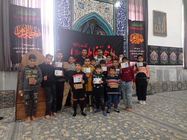 دهه نودیهای روستای وینسار پای ثابت فعالیتهای مسجدی