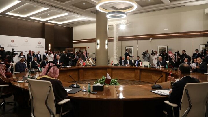 Arab, EU diplomats in Saudi Arabia for talks on Syria