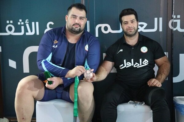 گزینههای سرمربیگری تیم ملی وزنهبرداری چه کسانی هستند؟ 2