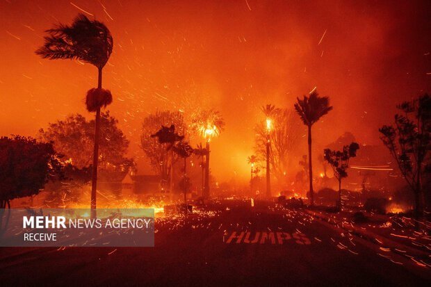 VIDEO: LA 'fire nightmare' continues