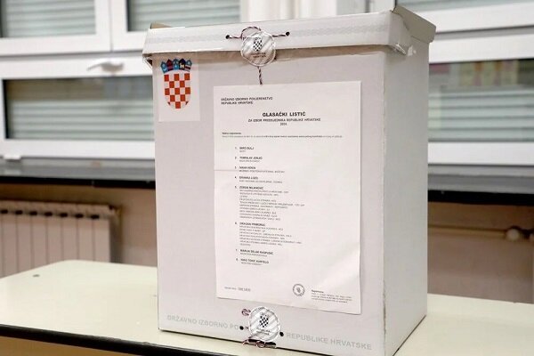 Hırvatistan, cumhurbaşkanlığı seçiminin ikinci turu için sandık başında Hırvatistan, cumhurbaşkanlığı seçiminin ikinci turu için sandık başında