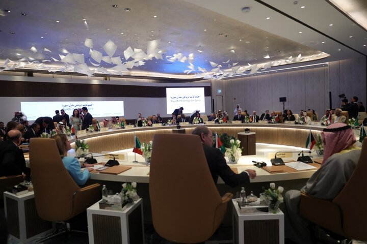 نشست عربی – بینالمللی درباره سوریه با صدور بیانیهای به کار خود پایان داد