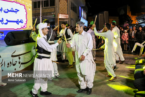 جشن بزرگ مهر پدری در سمنان