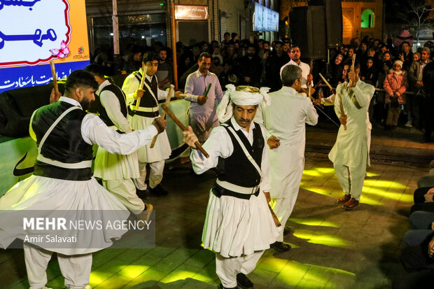 جشن بزرگ مهر پدری در سمنان