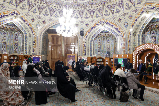 رونمایی از کتاب «غدیر از چشم مجتبی علیه‌السلام» در مشهد