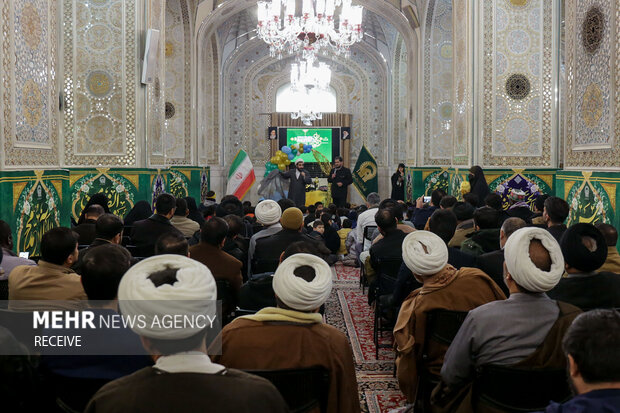 همایش «نوجوانان و پدران بین‌الملل» در مشهد