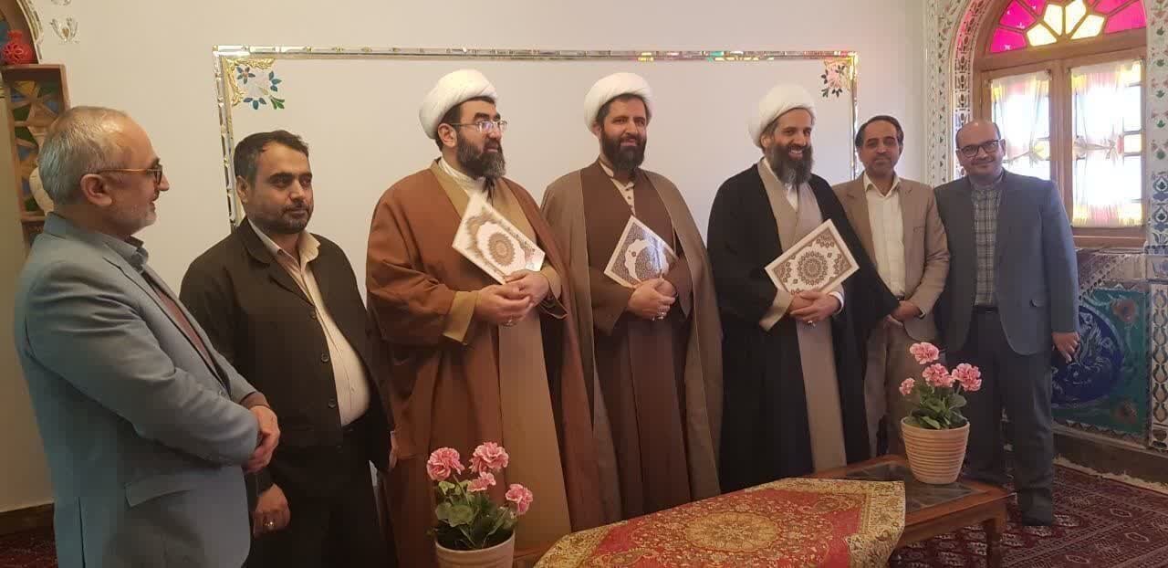 همافزایی فعالیتهای قرآنی در سه استان با تفاهمنامه مشترک میسر میشود