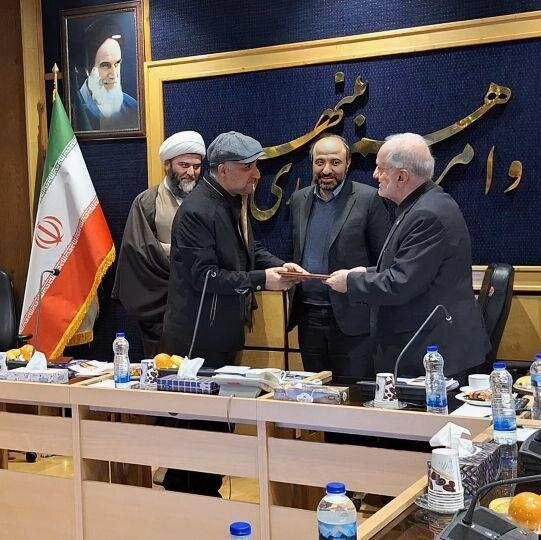 دهقانی فیروزآبادی رئیس اندیشکده حکمرانی شریف شد 2