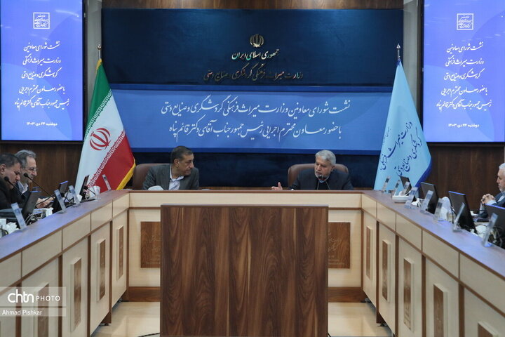 از گردشگری آقای وزیر در تاجیکستان تا رونمایی اطلس صنایع دستی 8
