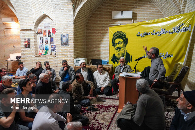 اعتکاف بزرگ جوانان کشور در شیراز