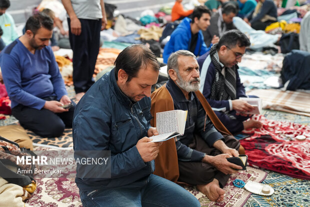 اعتکاف بزرگ جوانان کشور در شیراز