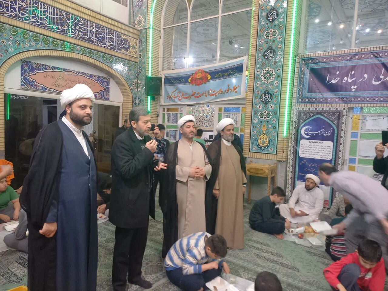 تقدیر استاندار اصفهان از حضور پرشور دانشآموزان در مراسم اعتکاف؛ شورای دانشآموزی در استانداری تشکیل شد