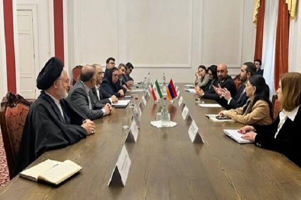 İran: Ermenistan-Azerbaycan barışını destekliyoruz İran: Ermenistan-Azerbaycan barışını destekliyoruz