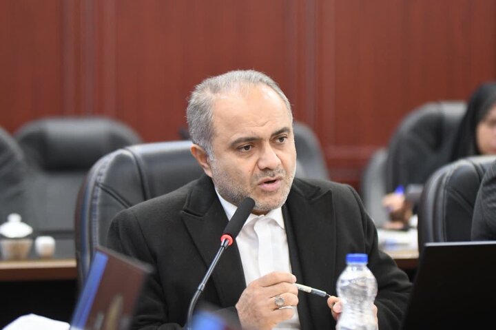 ضرورت حمایت از کودکان بدسرپرست و بی سرپرست