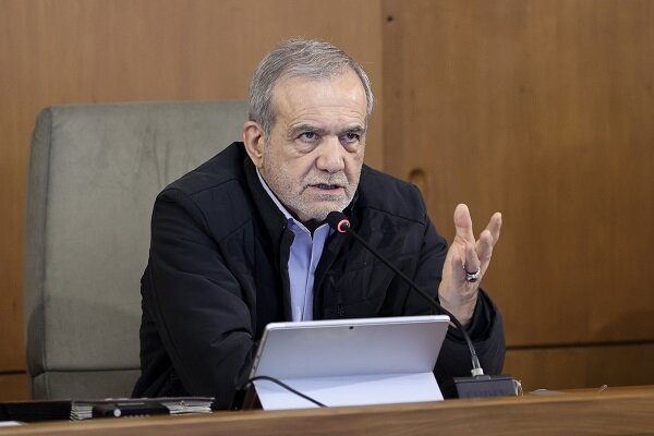 Pezeşkiyan: Bizi tehdit eden biriyle müzakere etmeyiz Pezeşkiyan: Bizi tehdit eden biriyle müzakere etmeyiz