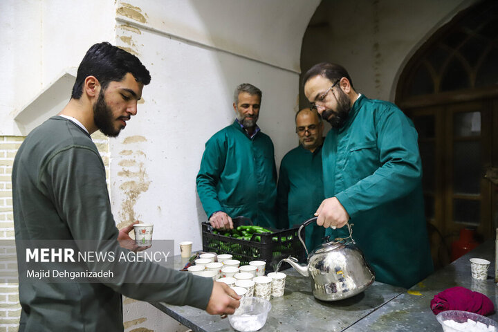 آیین معنوی «اعتکاف رجبیه» در یزد