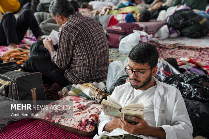 اعتکاف بزرگ جوانان کشور در شیراز