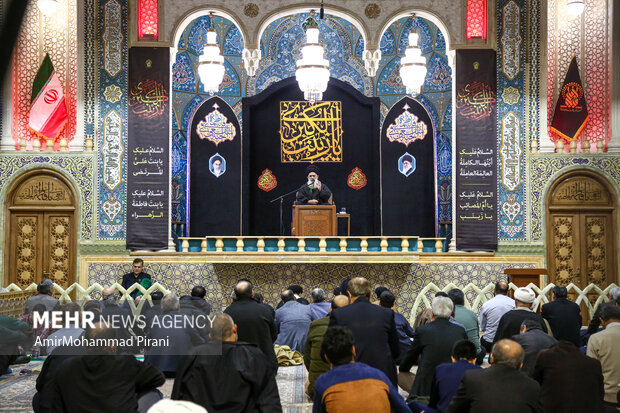 برگزاری مراسم «ام داوود» در حرم حضرت معصومه (ع)
