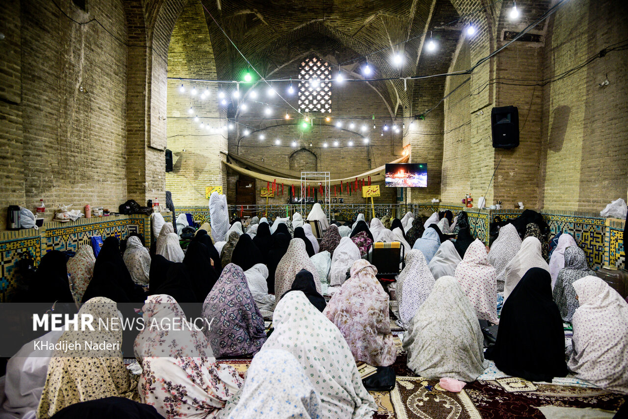 مسجد،اصفهان،اعتكاف،شهرستان