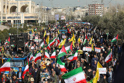 راهپیمایی جشن پیروزی و نصر الهی در تهران