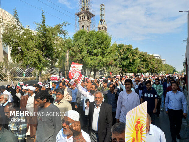 راهپیمایی بزرگ «جمعه نصر» در بندرعباس برگزار شد