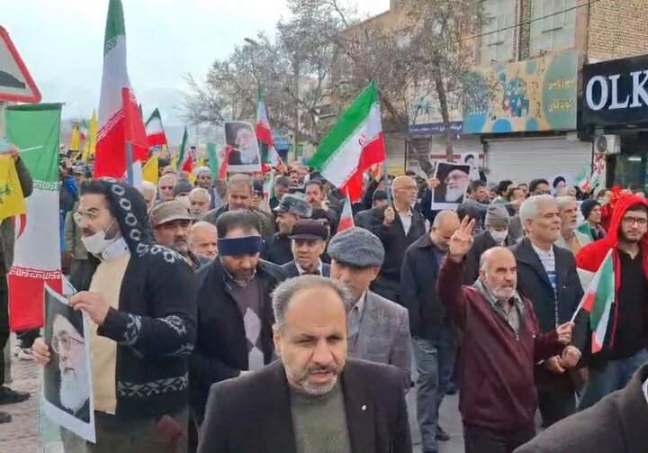 Erak kentinde ''Zafer Cuması'' yürüyüşü düzenlendi