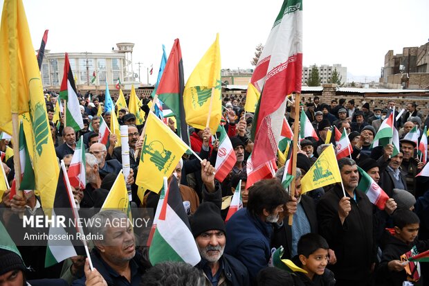 راهپیمایی جمعه نصر در بیرجند