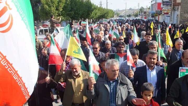 راهپیمایی جمعه نصر در شهرستان گچساران برگزار شد؛ طنین فریاد ضد استکبار