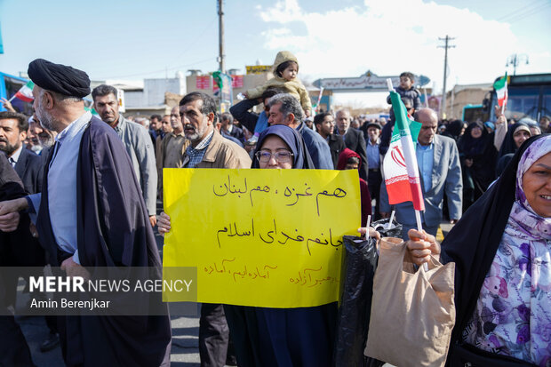 راهپیمایی جشن پیروزی و نصر الهی در شیراز