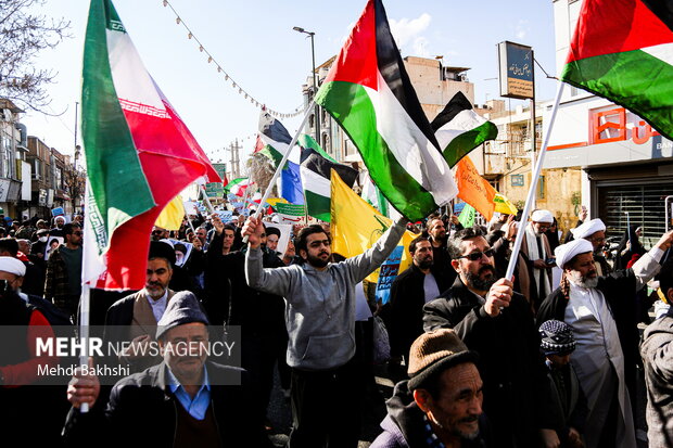 راهپیمایی «جمعه نصر» در قم