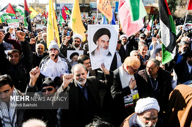 راهپیمایی «جمعه نصر» در قم