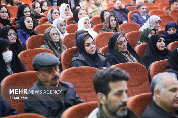 مراسم بزرگداشت شهدای بمباران ۲۸ دی ماه ۱۳۶۵ سنندج