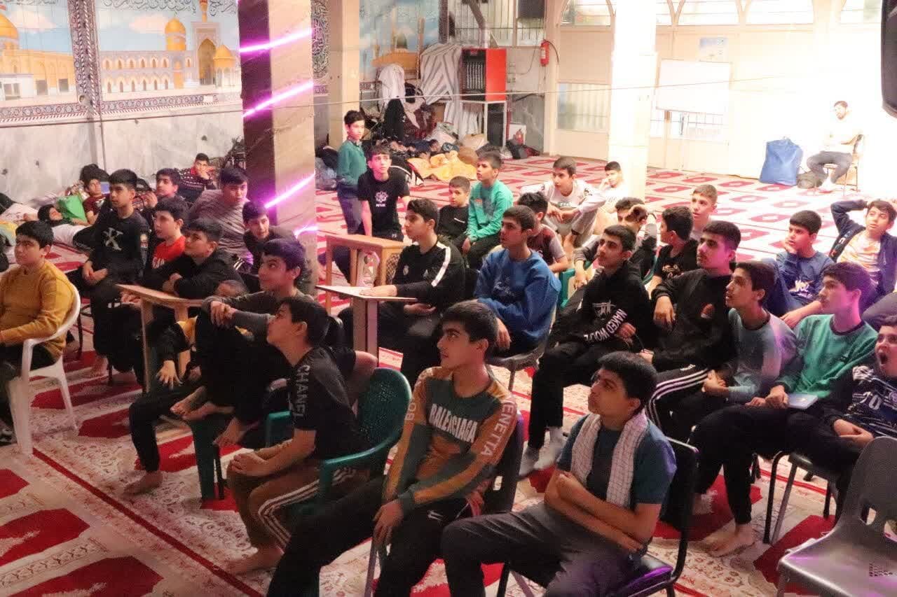 حضور پررنگ ستاد عمار در اعتکافهای استان اصفهان/اکران ۱۴۰ فیلم در مساجد حضور پررنگ ستاد عمار در اعتکافهای استان اصفهان/اکران ۱۴۰ فیلم سینمایی در مساجد