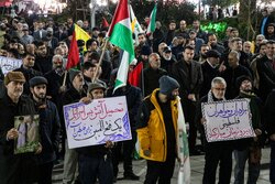 People convene in Rasht to celebrate Gaza resistance victory