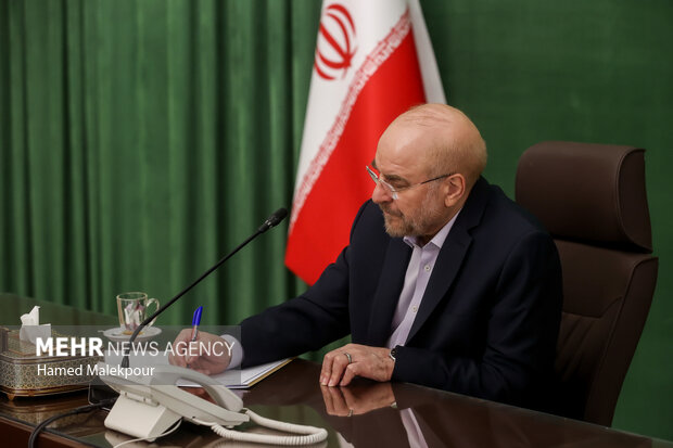 دیدار اعضای دو کانون بازنشستگی کارگری با رئیس مجلس 11